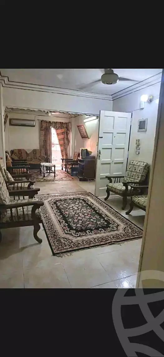 https://aqarmap.com.eg/en/listing/7008829-for-rent-cairo-ain-shams-ain-shams-el-sharkia-el-eshrein-stt