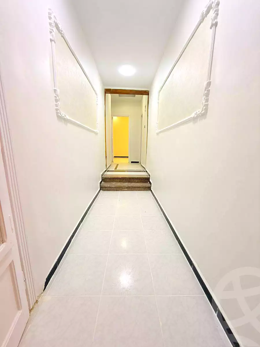 https://aqarmap.com.eg/ar/listing/7008895-for-sale-alexandria-al-agamy-shataa-el-nakheel