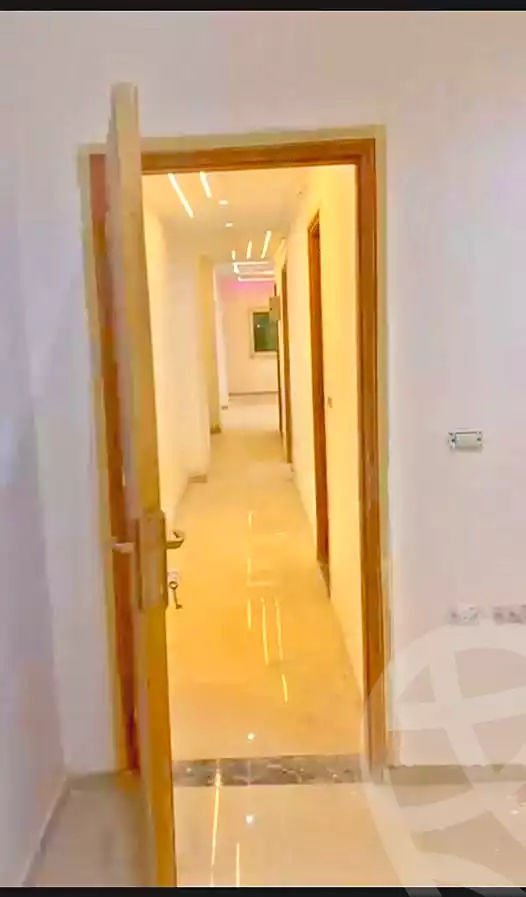 https://aqarmap.com.eg/ar/listing/7008994-for-sale-cairo-el-haram-kyrw-mwl
