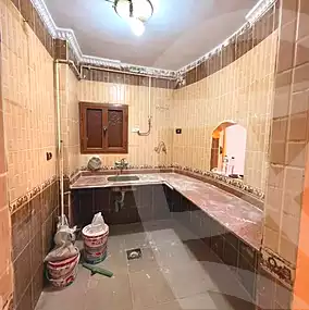 https://aqarmap.com.eg/ar/listing/7008779-for-sale-alexandria-moharram-bey-erfan-st