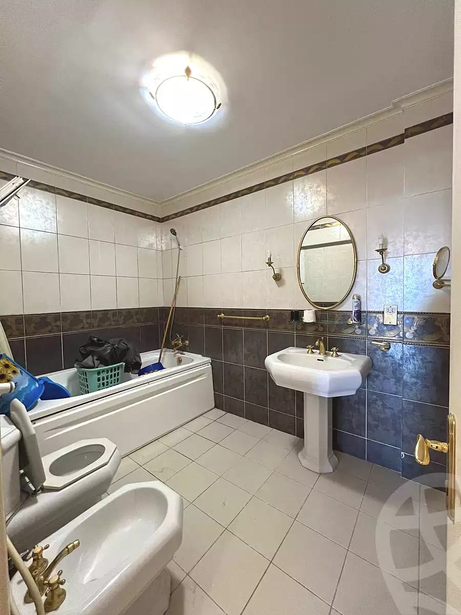 https://aqarmap.com.eg/en/listing/7009533-for-sale-alexandria-el-montazah-sheraton-towers
