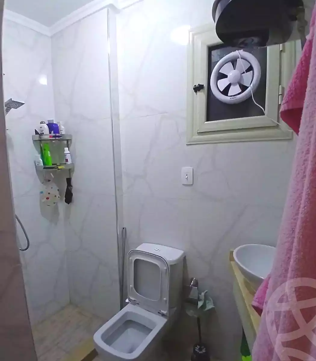 https://aqarmap.com.eg/en/listing/7009545-for-sale-alexandria-sydy-bshr-sydy-bshr-bhry-shr-mhmd-njyb
