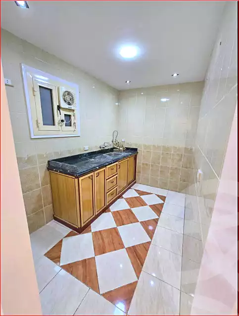 https://aqarmap.com.eg/ar/listing/7009559-for-sale-alexandria-sydy-bshr-sydy-bshr-bhry-gamal-abd-el-nasir-st
