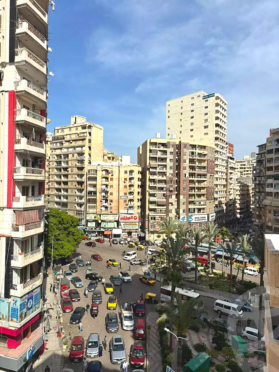 https://aqarmap.com.eg/ar/listing/7009862-for-sale-alexandria-sydy-bshr-sydy-bshr-bhry-khalil-hamada-st