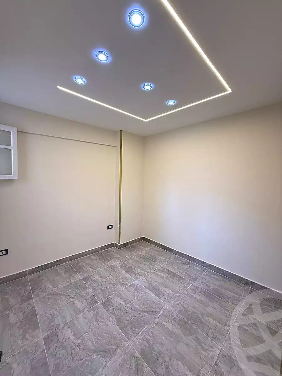https://aqarmap.com.eg/ar/listing/7009885-for-sale-alexandria-sydy-bshr-sydy-bshr-bhry-khalil-hamada-st