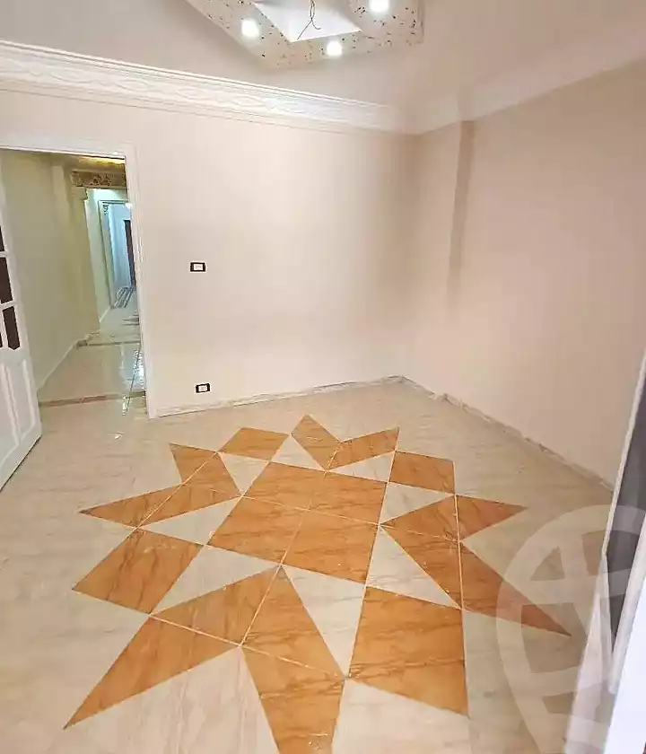 https://aqarmap.com.eg/ar/listing/7009993-for-sale-alexandria-lsywf-el-falki