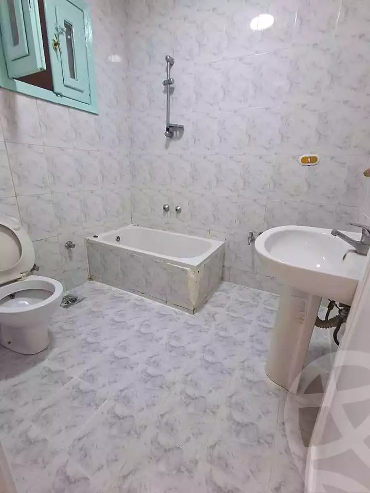 https://aqarmap.com.eg/en/listing/7010133-for-sale-alexandria-al-agamy-shataa-el-nakheel