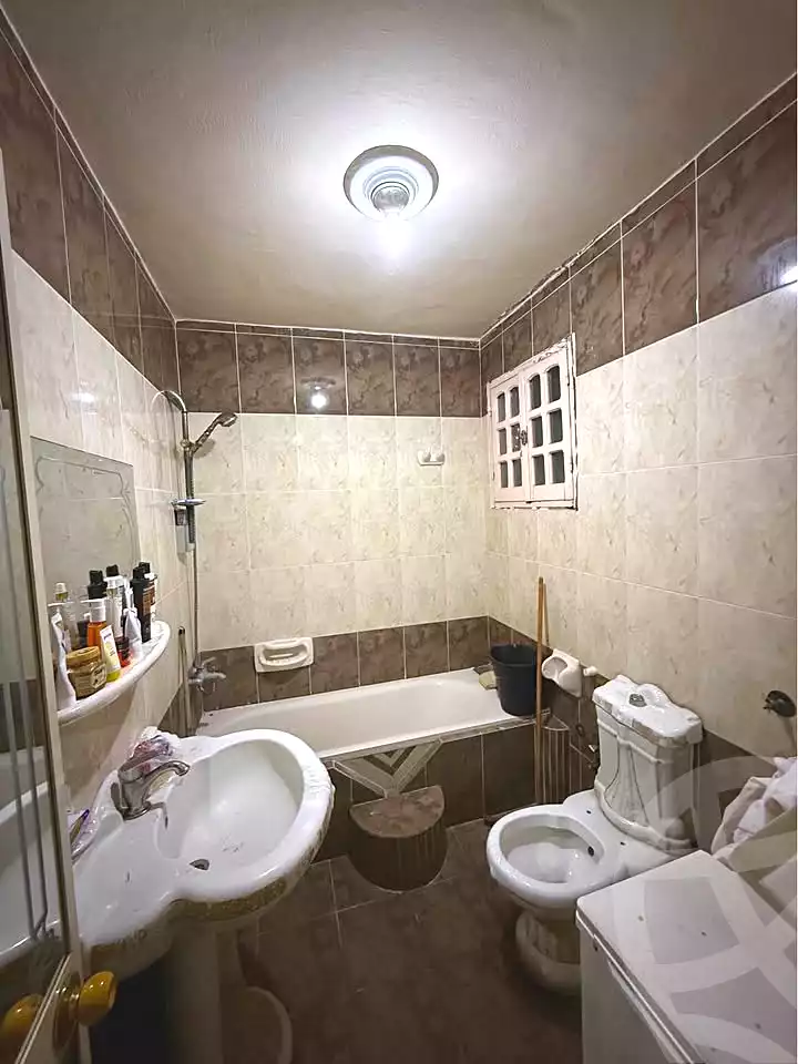 https://aqarmap.com.eg/en/listing/7010220-for-sale-alexandria-miami-tabarak-mosque-st