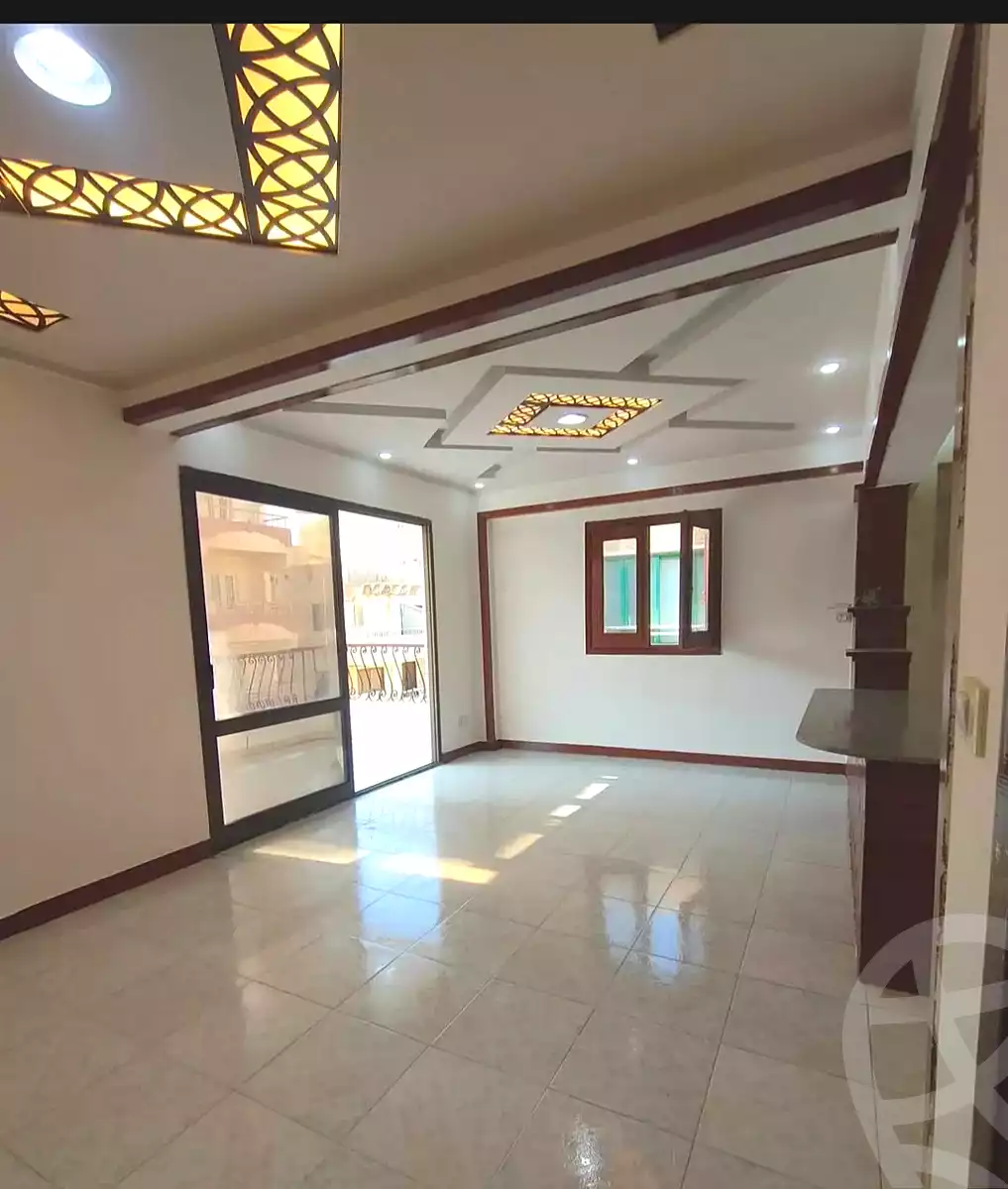 https://aqarmap.com.eg/ar/listing/7010244-for-sale-alexandria-al-agamy-shataa-el-nakheel
