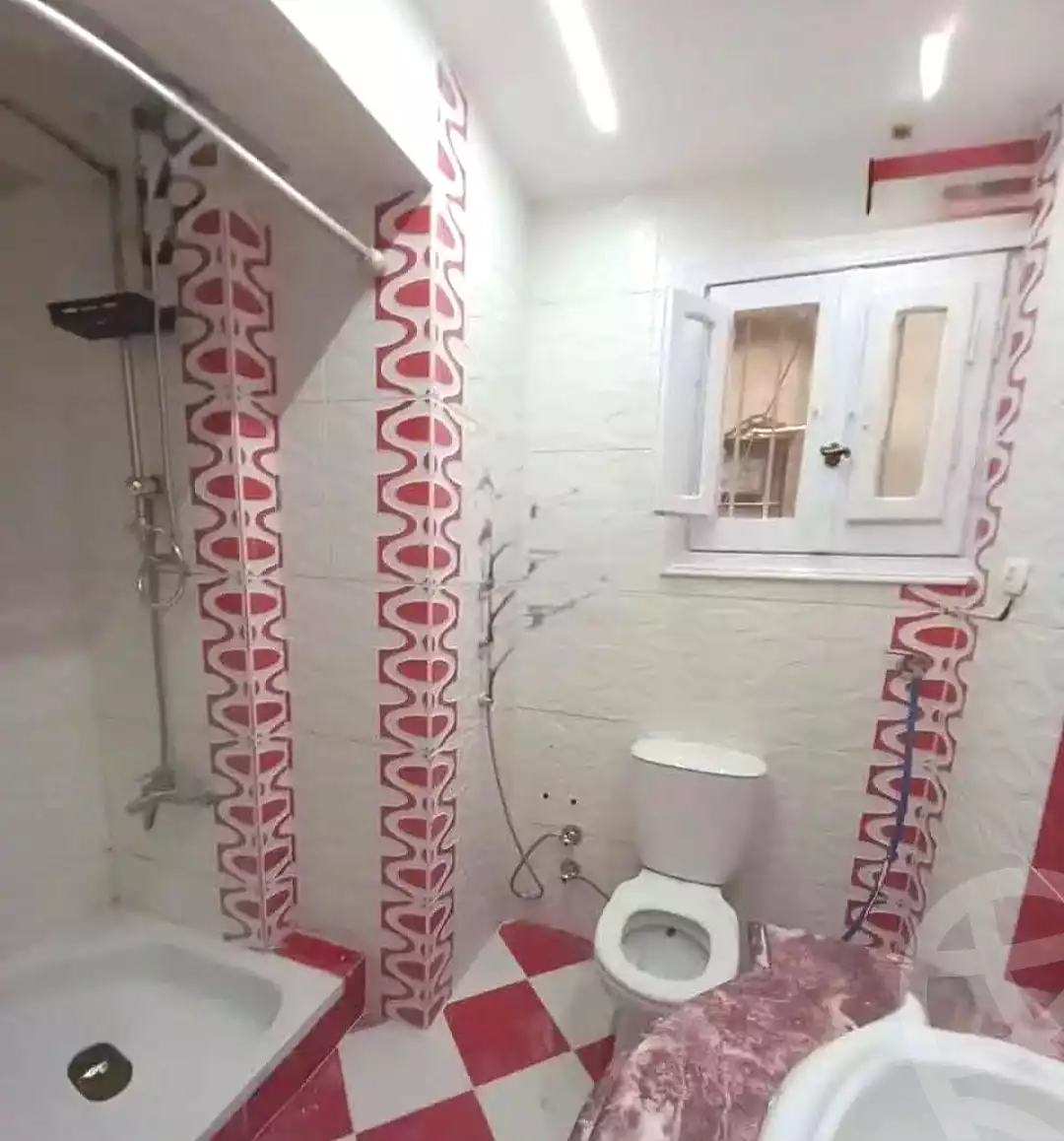 https://aqarmap.com.eg/en/listing/7010380-for-sale-alexandria-al-agamy-lbytsh-sabrin-st