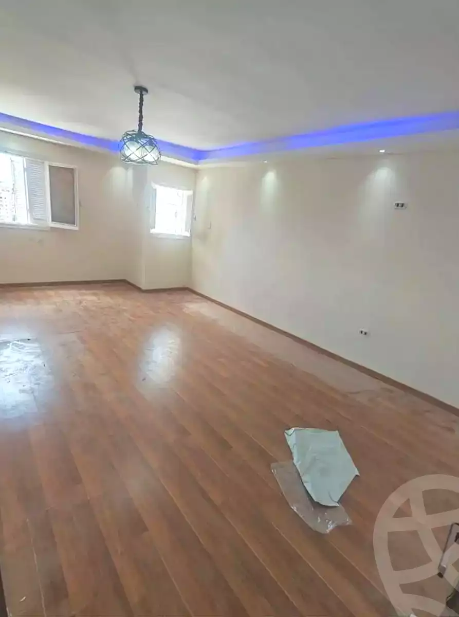 https://aqarmap.com.eg/ar/listing/7010435-for-sale-alexandria-al-agamy-el-hanouvel-kasr-al-quiri-st-1