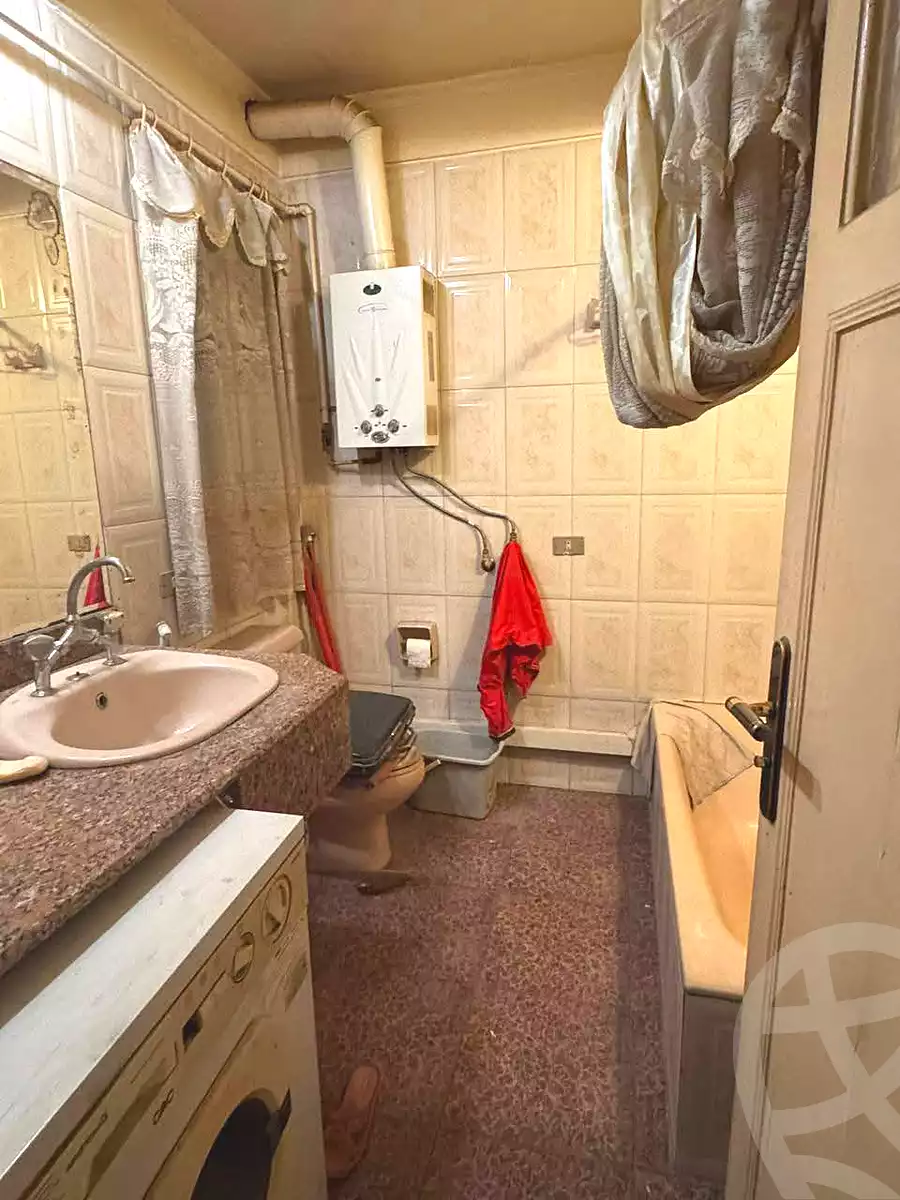 https://aqarmap.com.eg/en/listing/7010525-for-sale-cairo-elnozha-mohamed-el-sheemy-st