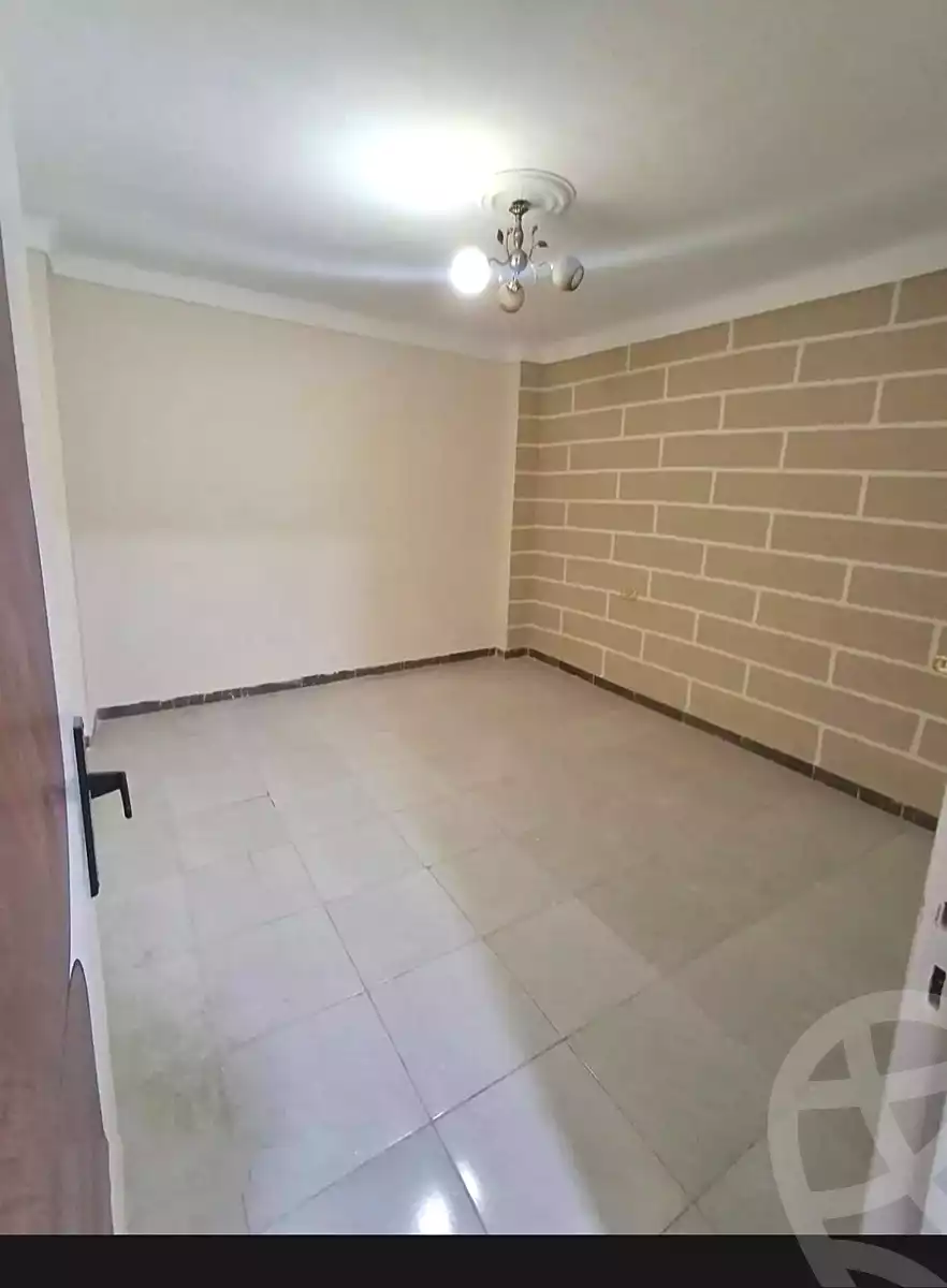 https://aqarmap.com.eg/en/listing/7010709-for-sale-alexandria-lsywf-el-falki