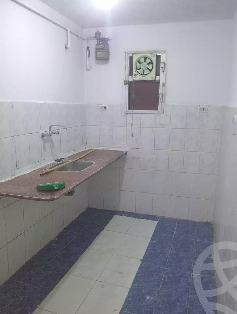 https://aqarmap.com.eg/ar/listing/7010916-for-sale-alexandria-al-agamy-lbytsh-el-bostan-st