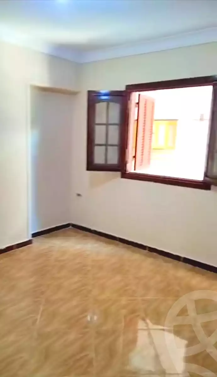 https://aqarmap.com.eg/en/listing/7010983-for-sale-alexandria-al-agamy-el-hanouvel-kasr-al-quiri-st-1