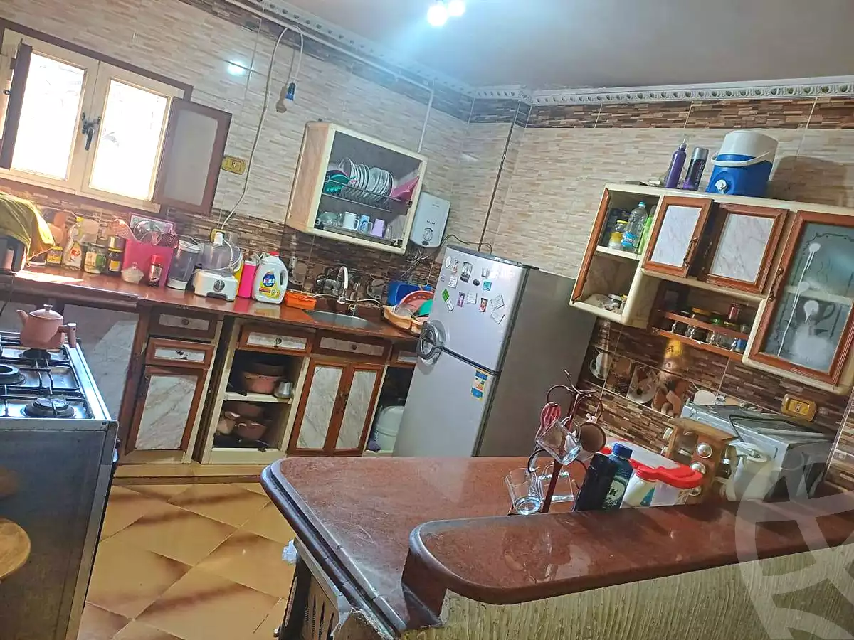 https://aqarmap.com.eg/ar/listing/7010883-for-rent-alexandria-alexandria-marsa-matrouh-rd