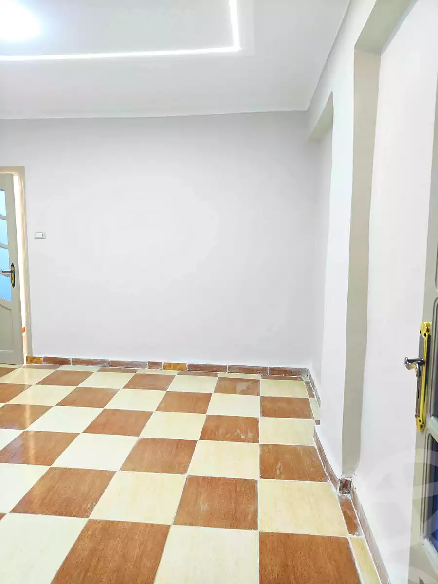 https://aqarmap.com.eg/en/listing/7011204-for-sale-alexandria-al-agamy-el-hanouvel-rich-home-st