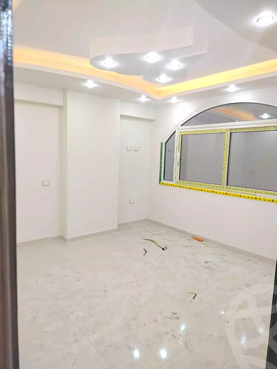 https://aqarmap.com.eg/ar/listing/7010871-for-sale-alexandria-al-agamy-lbytsh-bianchiii