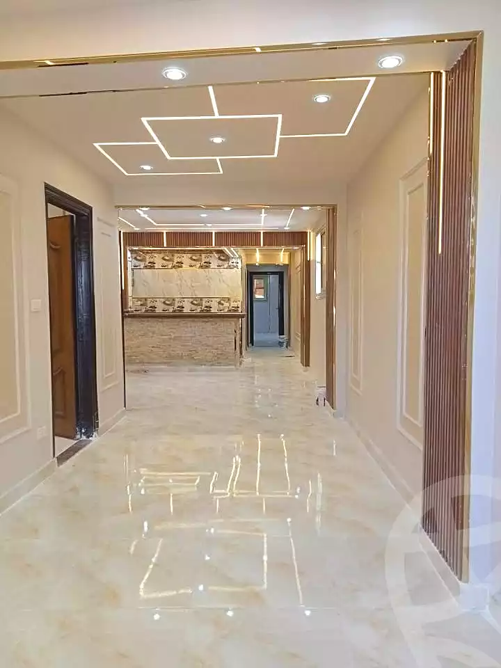 https://aqarmap.com.eg/ar/listing/7010861-for-sale-alexandria-sydy-bshr-sydy-bshr-bhry-shr-mhmwd-l-yswy