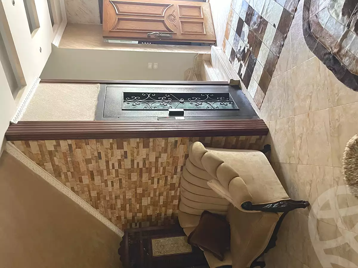 https://aqarmap.com.eg/en/listing/7011391-for-sale-cairo-new-cairo-compounds-les-rois