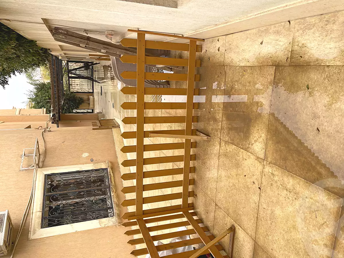 https://aqarmap.com.eg/en/listing/7011391-for-sale-cairo-new-cairo-compounds-les-rois