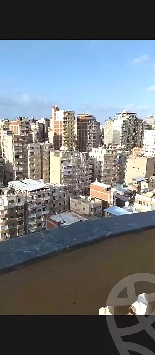 https://aqarmap.com.eg/ar/listing/7011404-for-sale-alexandria-sydy-bshr-sydy-bshr-qbly-cairo-st