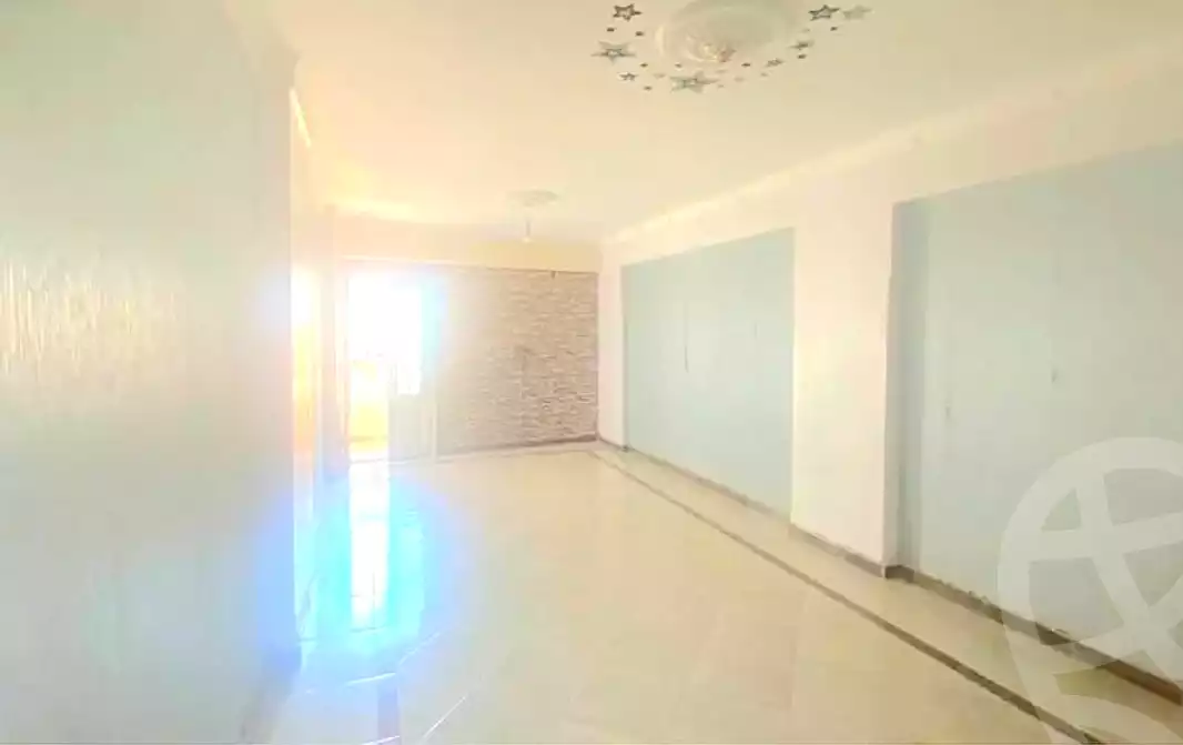 https://aqarmap.com.eg/ar/listing/7011876-for-rent-alexandria-miami-iskandar-ibrahim-st