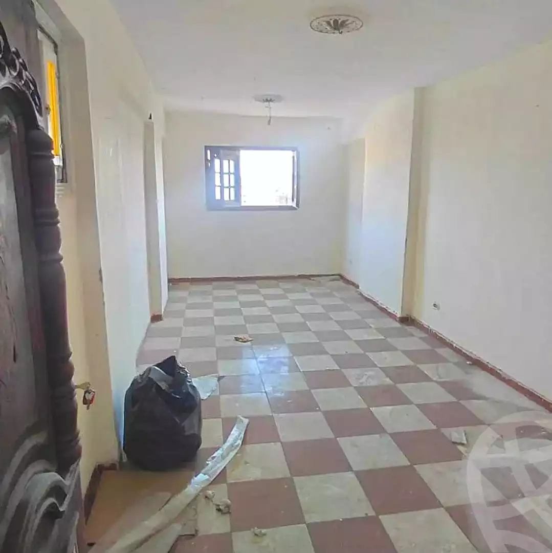https://aqarmap.com.eg/ar/listing/7011932-for-sale-alexandria-sydy-bshr-shr-mlk-hfny