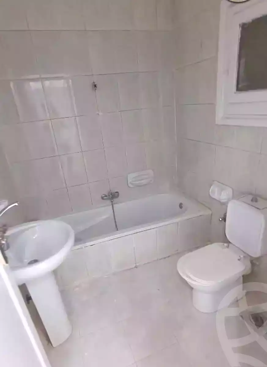 https://aqarmap.com.eg/en/listing/7012209-for-sale-alexandria-al-agamy-shataa-el-nakheel