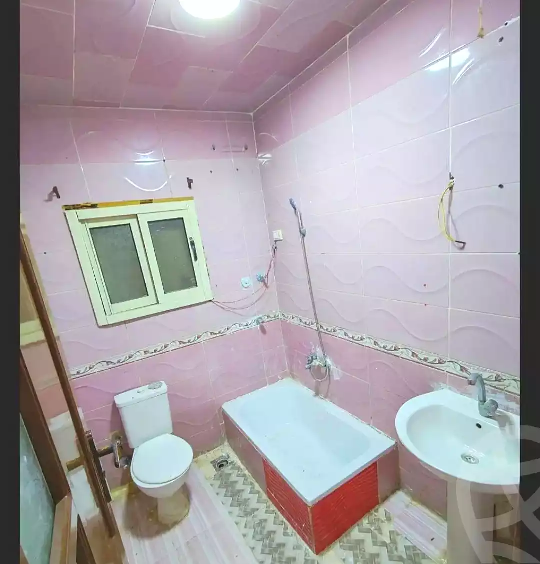 https://aqarmap.com.eg/ar/listing/7012212-for-sale-alexandria-al-agamy-el-hanouvel