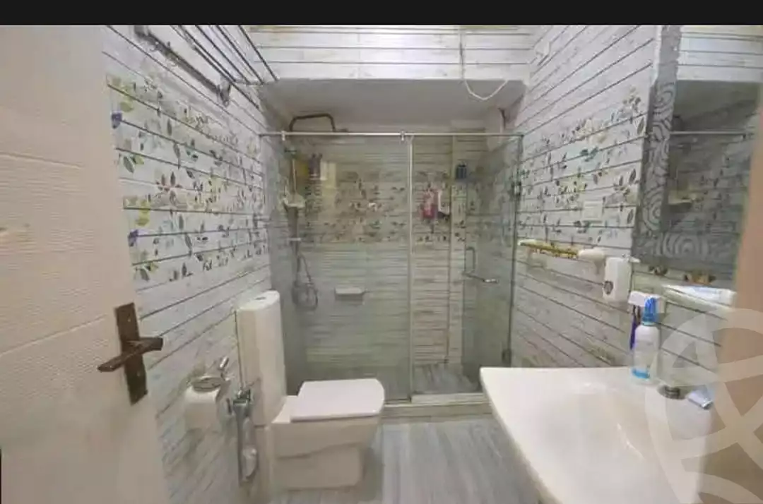 https://aqarmap.com.eg/en/listing/7012243-for-sale-alexandria-camp-cesar-goerg-abed-st