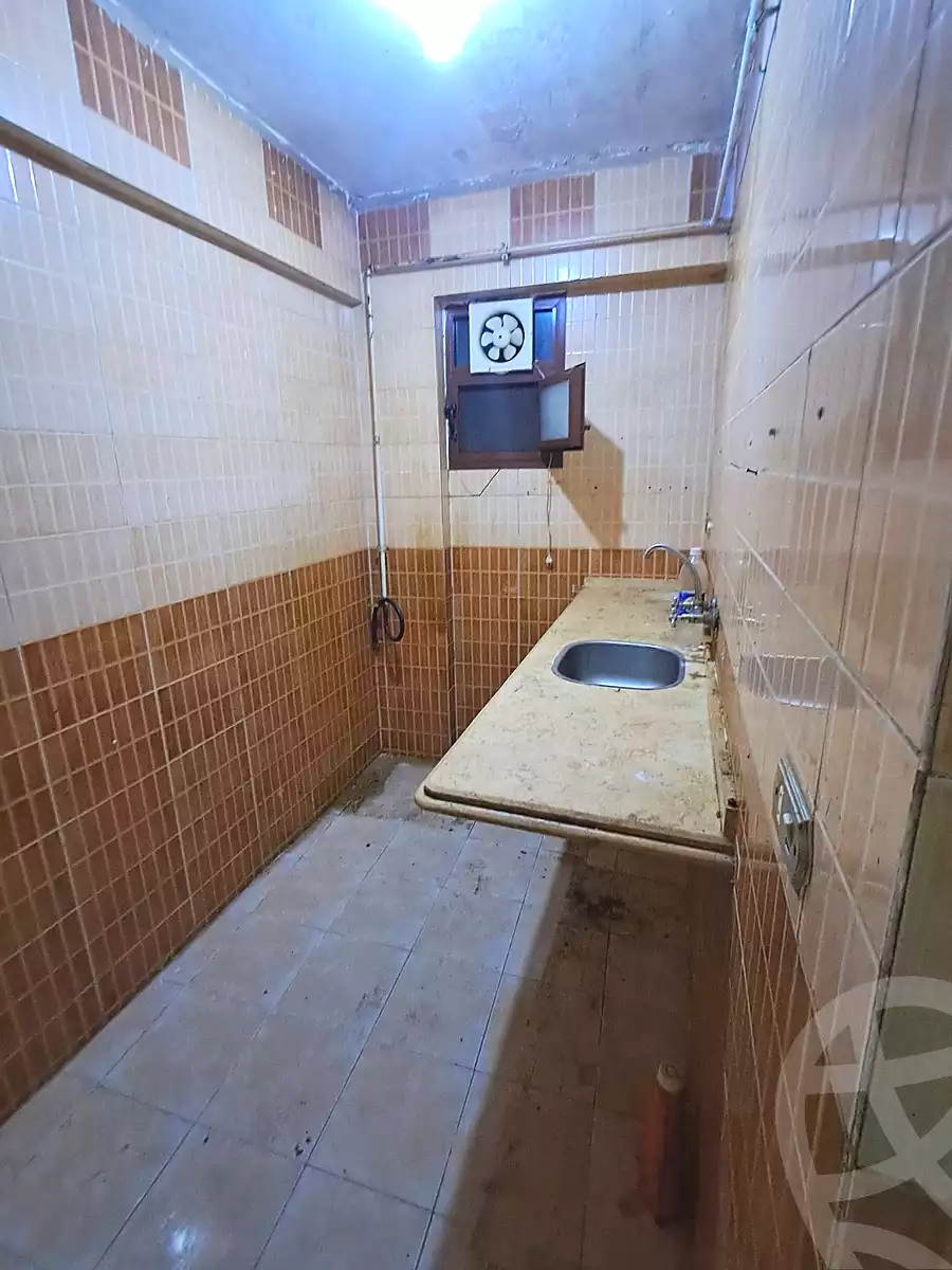 https://aqarmap.com.eg/ar/listing/7010822-for-sale-alexandria-el-asafra-l-sfr-qbly-el-maahad-el-dini-st