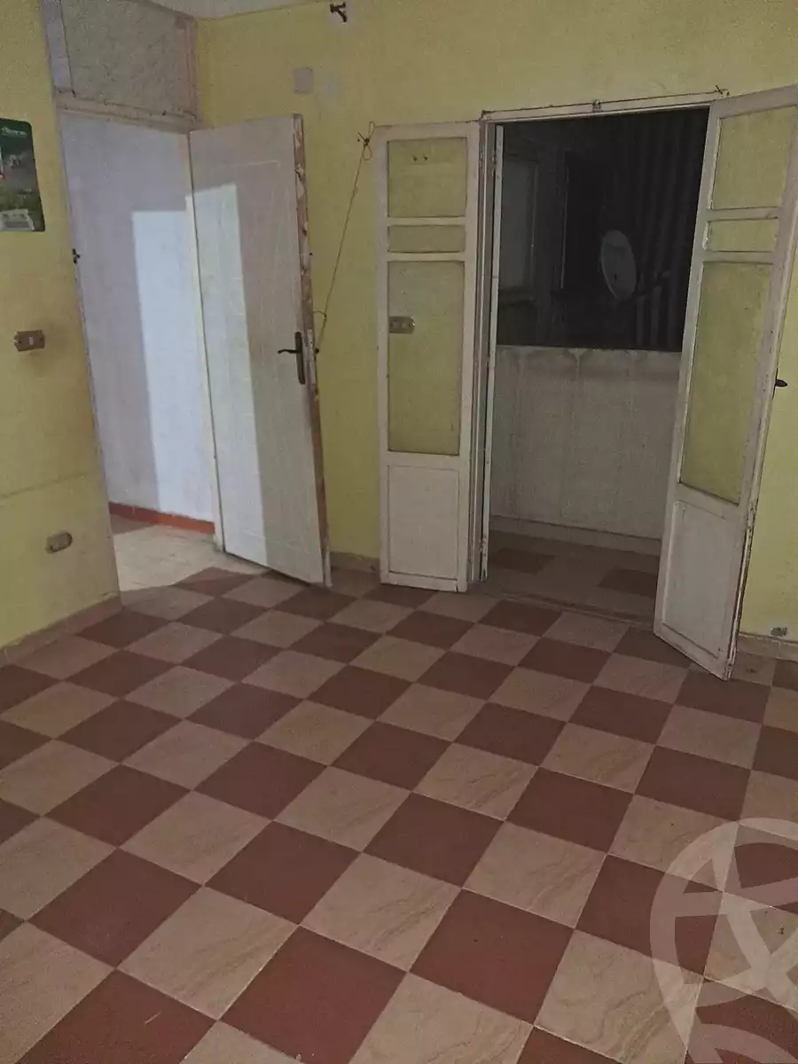 https://aqarmap.com.eg/ar/listing/7010822-for-sale-alexandria-el-asafra-l-sfr-qbly-el-maahad-el-dini-st