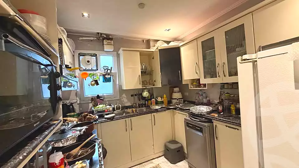 https://aqarmap.com.eg/en/listing/7010191-for-sale-cairo-helwan-mohamed-sayed-ahmed-st