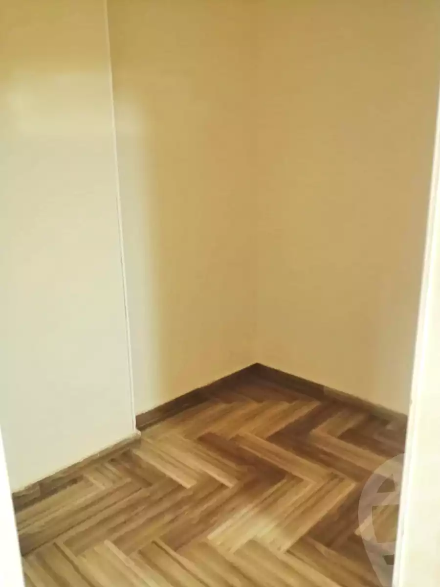 https://aqarmap.com.eg/ar/listing/6976800-for-sale-cairo-el-maadi-zahraa-el-maadi-eighth-neighborhood
