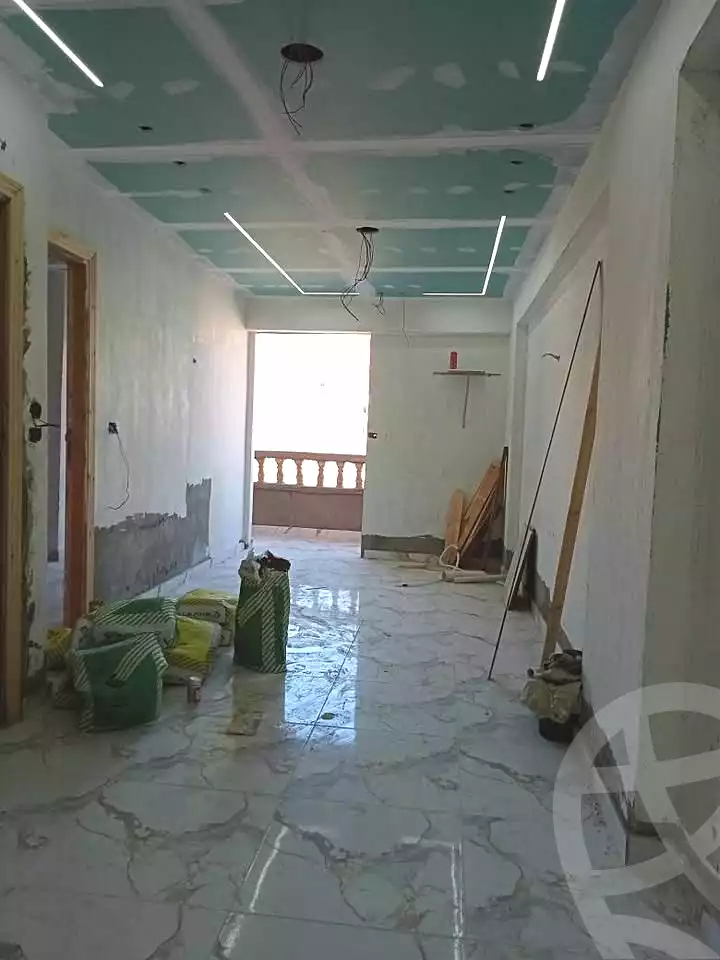 https://aqarmap.com.eg/ar/listing/7012985-for-sale-alexandria-sydy-bshr-shr-mlk-hfny