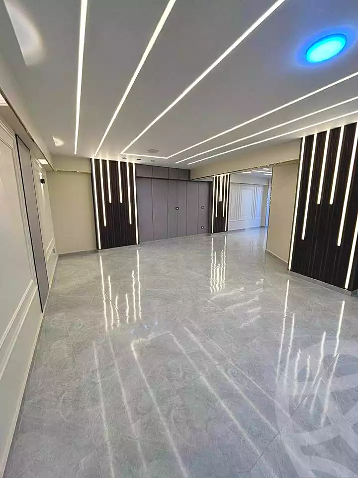 https://aqarmap.com.eg/ar/listing/7013218-for-sale-alexandria-sydy-bshr-sydy-bshr-bhry-shr-mhmwd-l-yswy