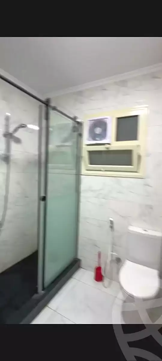 https://aqarmap.com.eg/ar/listing/7013269-for-rent-cairo-dokki-el-batal-ahmed-abd-el-aziz