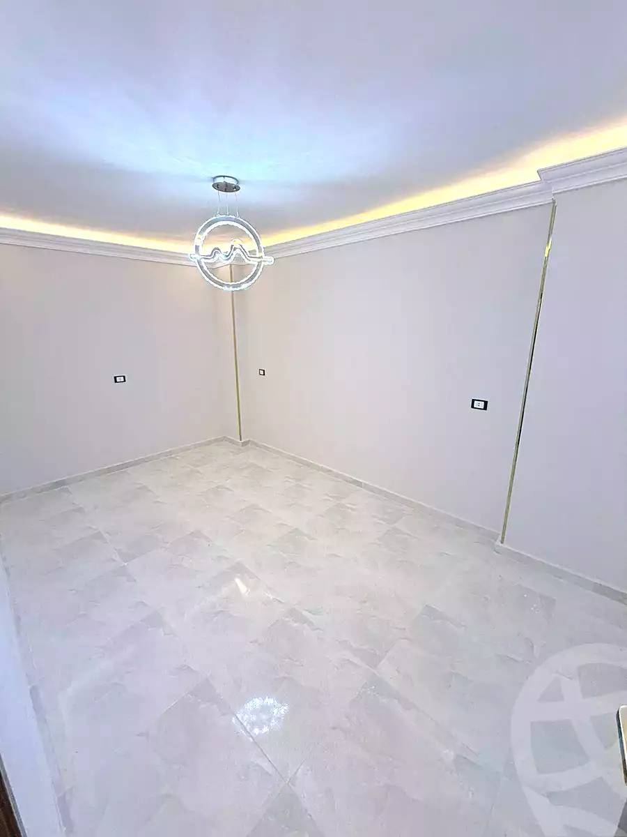 https://aqarmap.com.eg/ar/listing/7013391-for-sale-cairo-ain-shams-ahmed-esmat-st