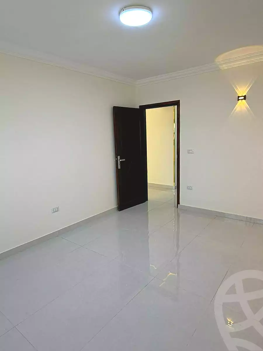 https://aqarmap.com.eg/en/listing/7013413-for-sale-cairo-ain-shams-mnshy-lthryr