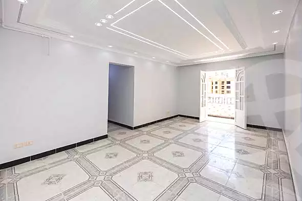 https://aqarmap.com.eg/en/listing/7013415-for-sale-alexandria-camp-cesar