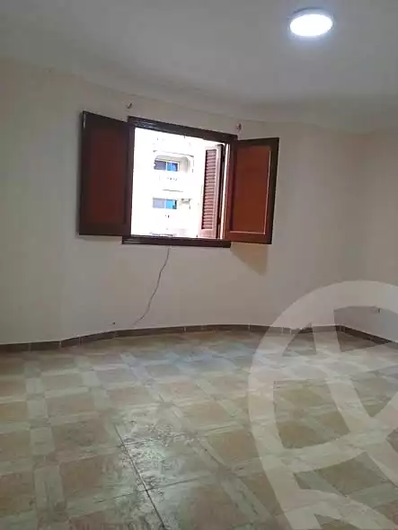 https://aqarmap.com.eg/en/listing/7013444-for-sale-alexandria-sydy-bshr-sydy-bshr-bhry-shr-mhmwd-l-yswy