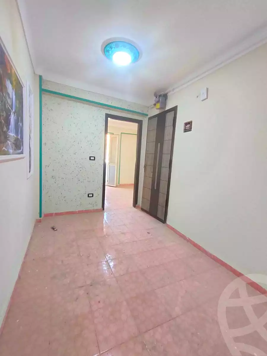https://aqarmap.com.eg/en/listing/7013714-for-sale-alexandria-lsywf-el-falki