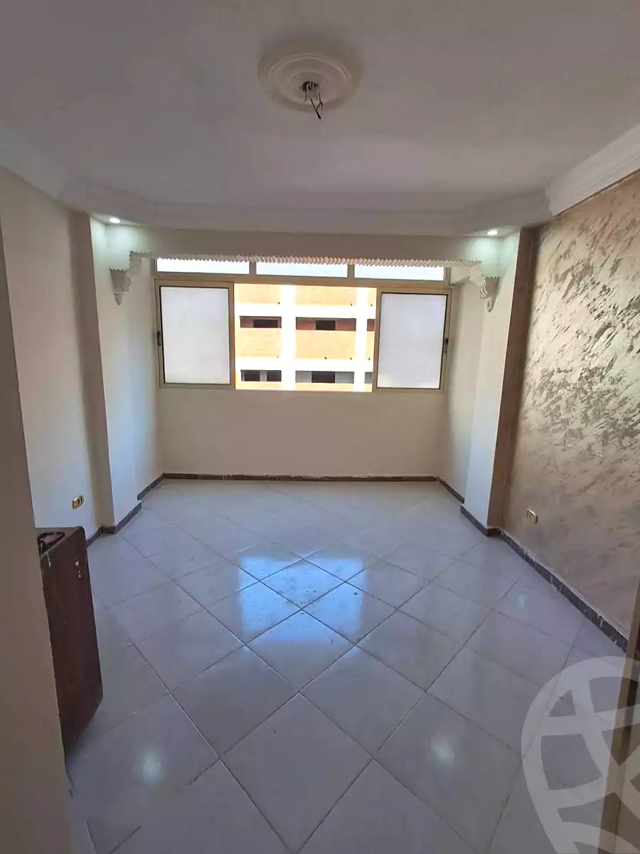 https://aqarmap.com.eg/ar/listing/7014044-for-sale-alexandria-lsywf-el-falki