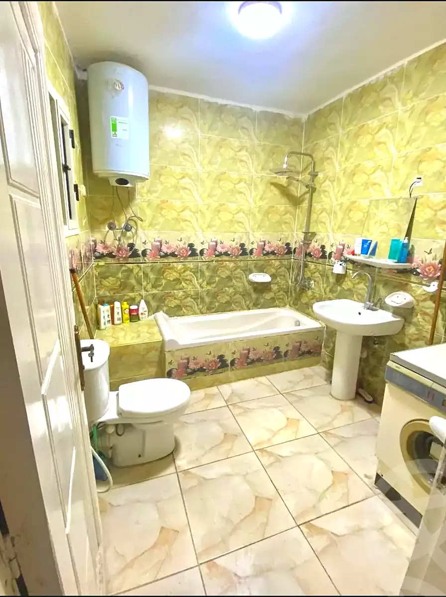 https://aqarmap.com.eg/ar/listing/7014052-for-sale-alexandria-al-agamy-lbytsh-bianchiii