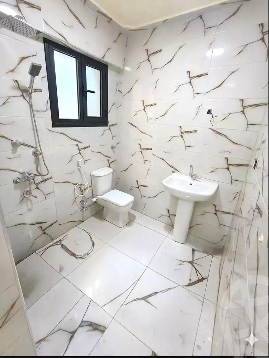 https://aqarmap.com.eg/en/listing/7014055-for-sale-alexandria-lsywf-el-falki