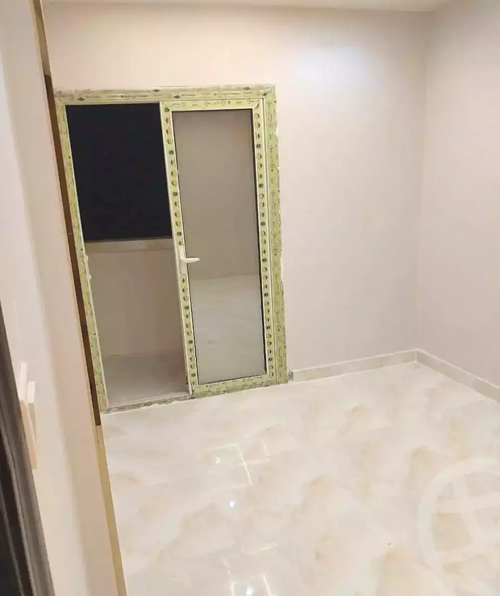 https://aqarmap.com.eg/ar/listing/7014089-for-sale-alexandria-sydy-bshr-sydy-bshr-bhry-mohammed-youssef-ghaly-st