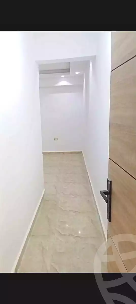 https://aqarmap.com.eg/ar/listing/7014094-for-sale-cairo-ain-shams-6-october-st
