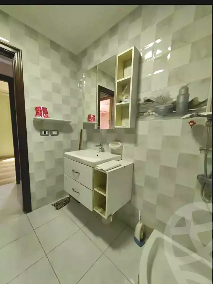 https://aqarmap.com.eg/ar/listing/7014194-for-sale-cairo-ain-shams-ahmed-esmat-st