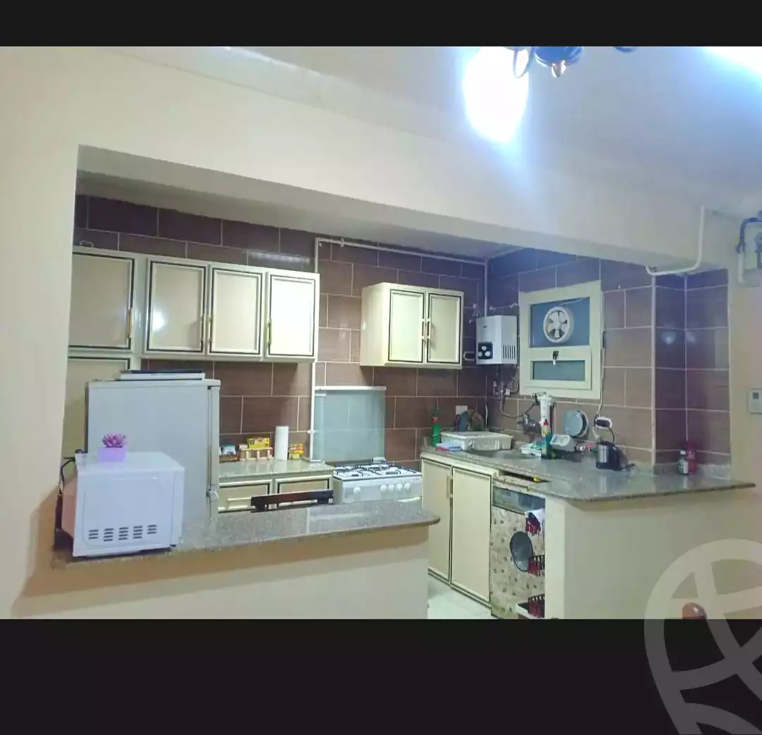 https://aqarmap.com.eg/ar/listing/7014226-for-sale-alexandria-al-agamy-lbytsh-bianchiii-el-arbaeen-st
